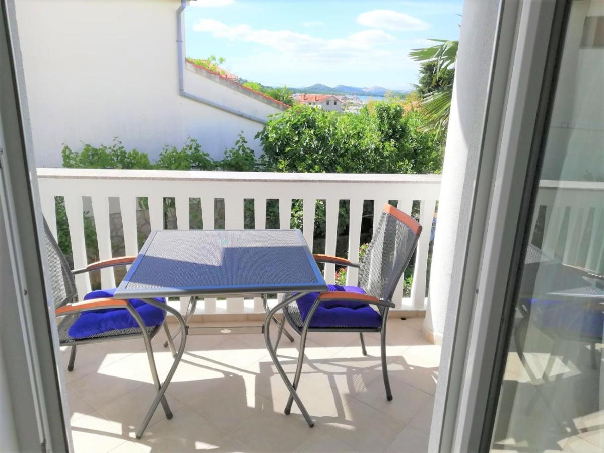 Apartments Janja Murter Luaran gambar