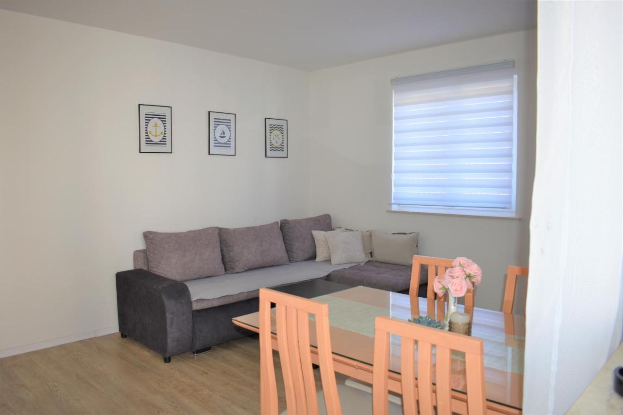 Apartments Janja Murter Luaran gambar
