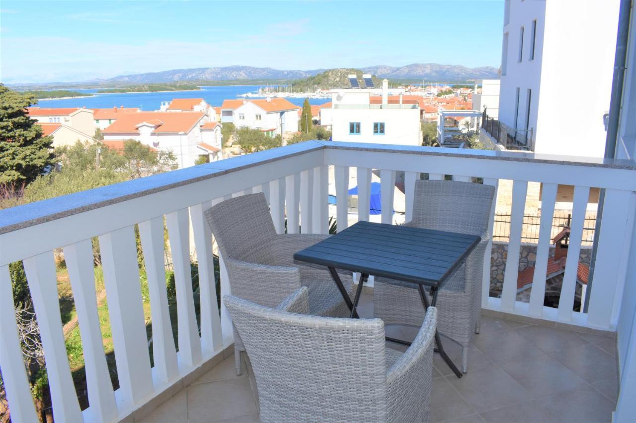 Apartments Janja Murter Luaran gambar