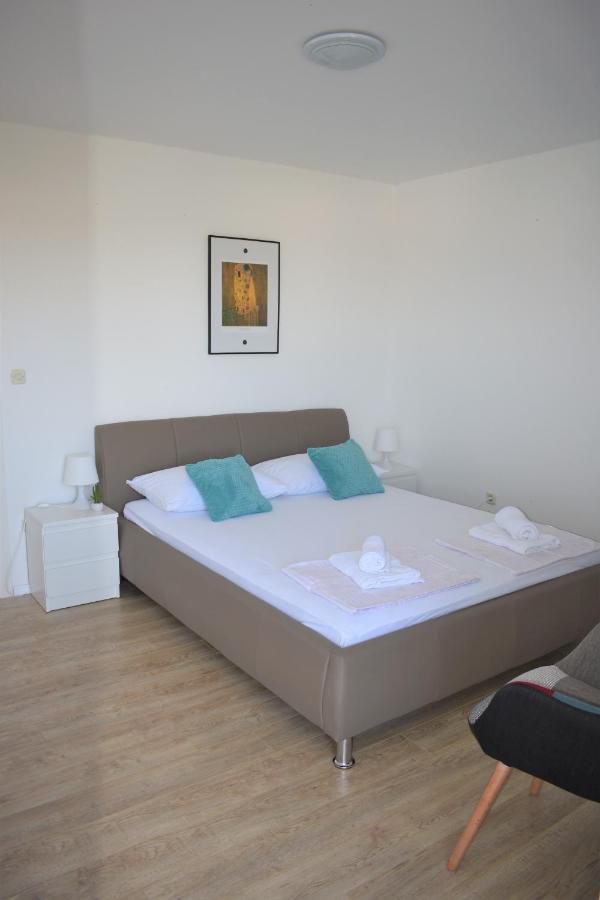 Apartments Janja Murter Luaran gambar