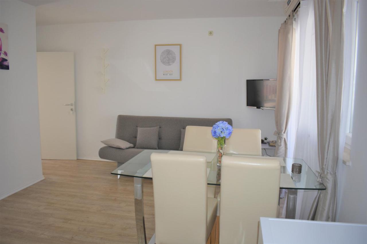 Apartments Janja Murter Luaran gambar