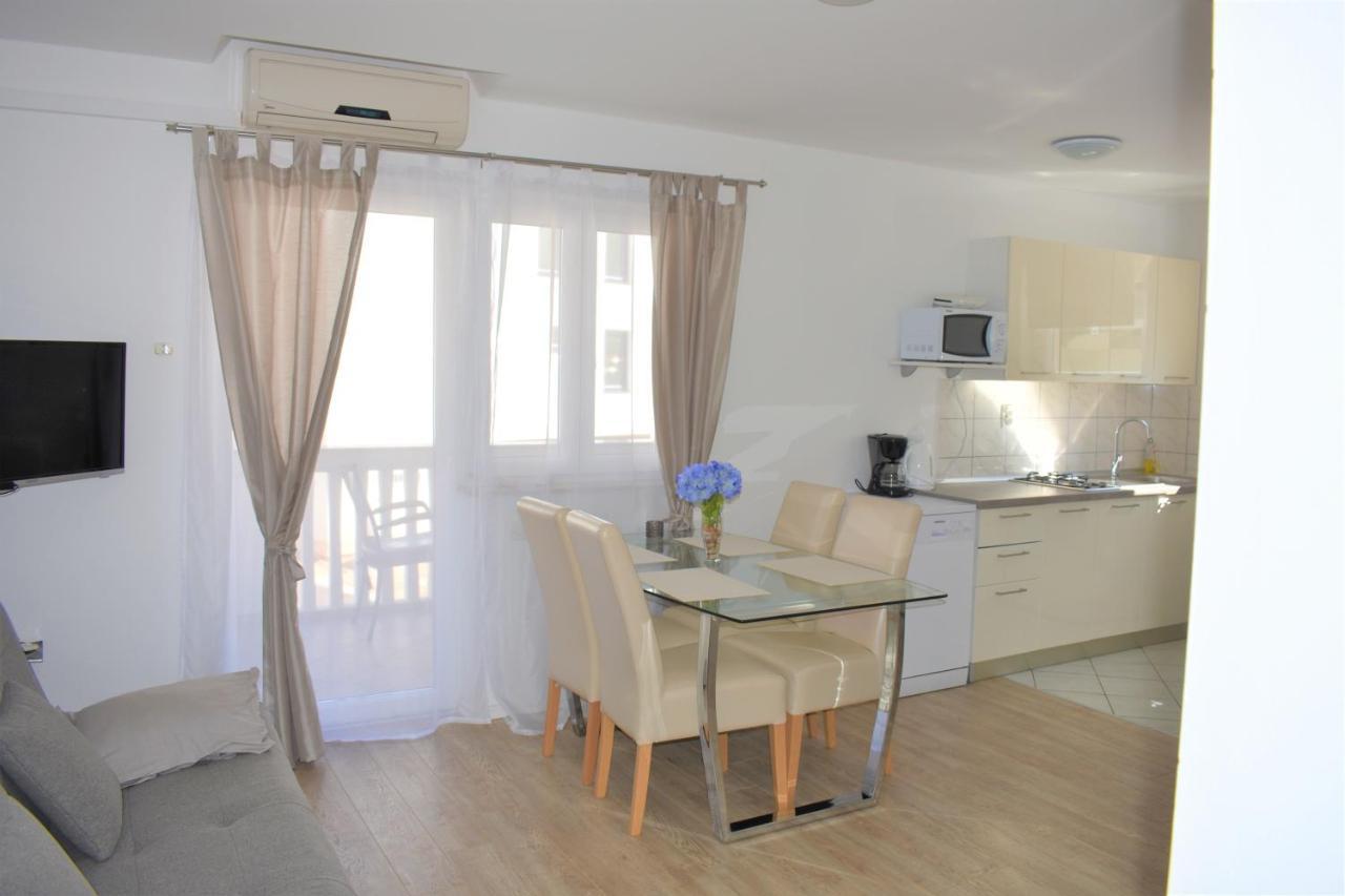 Apartments Janja Murter Luaran gambar