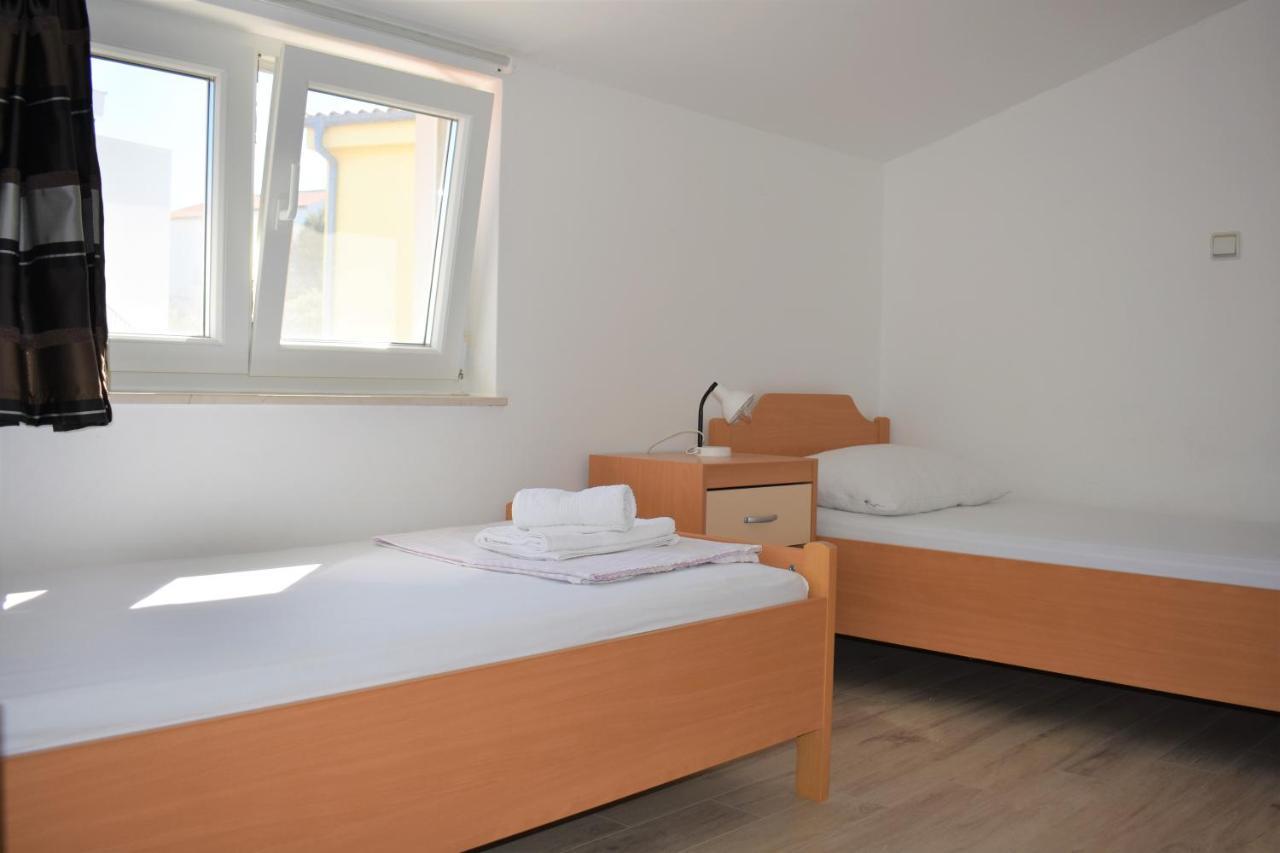Apartments Janja Murter Luaran gambar