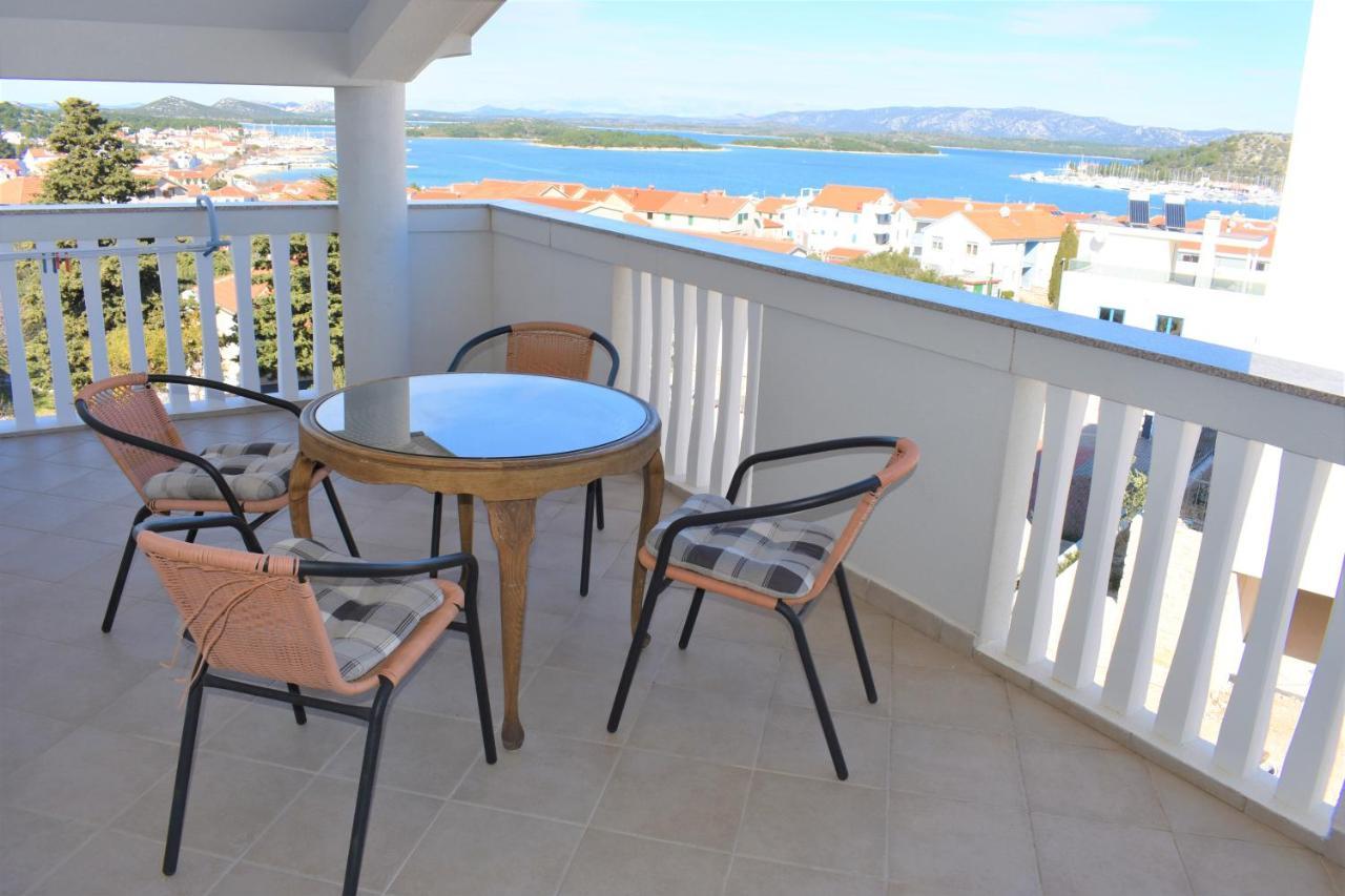 Apartments Janja Murter Luaran gambar