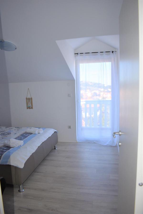 Apartments Janja Murter Luaran gambar