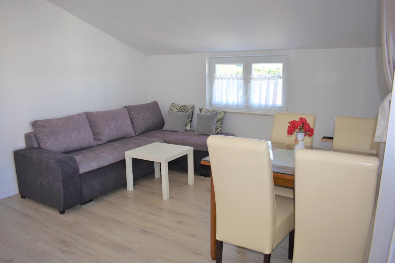 Apartments Janja Murter Luaran gambar