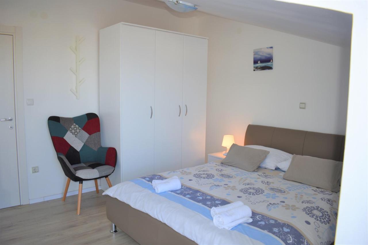 Apartments Janja Murter Luaran gambar