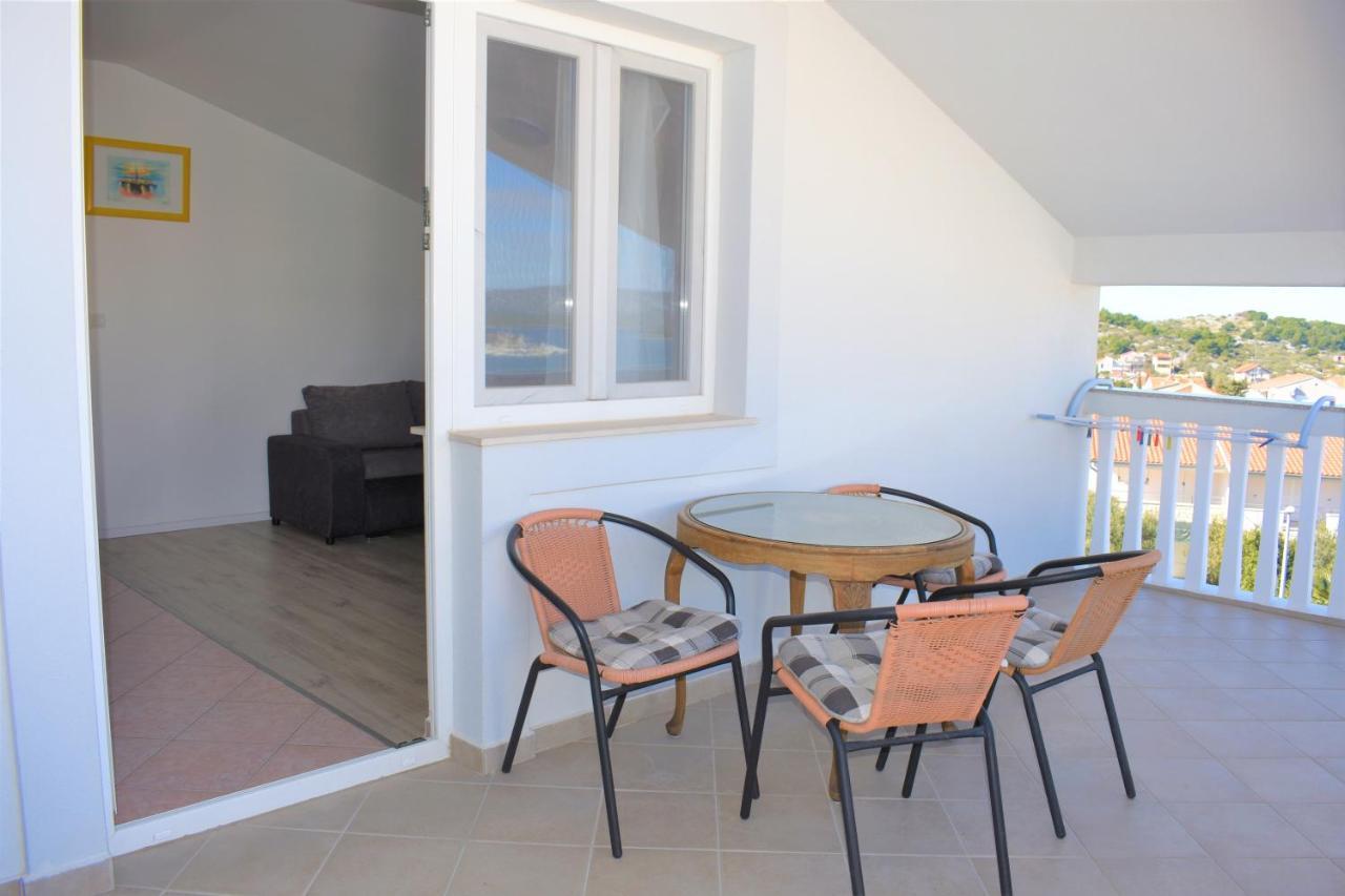 Apartments Janja Murter Luaran gambar
