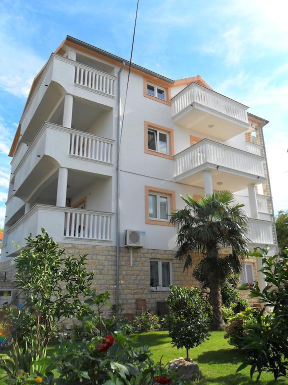 Apartments Janja Murter Luaran gambar