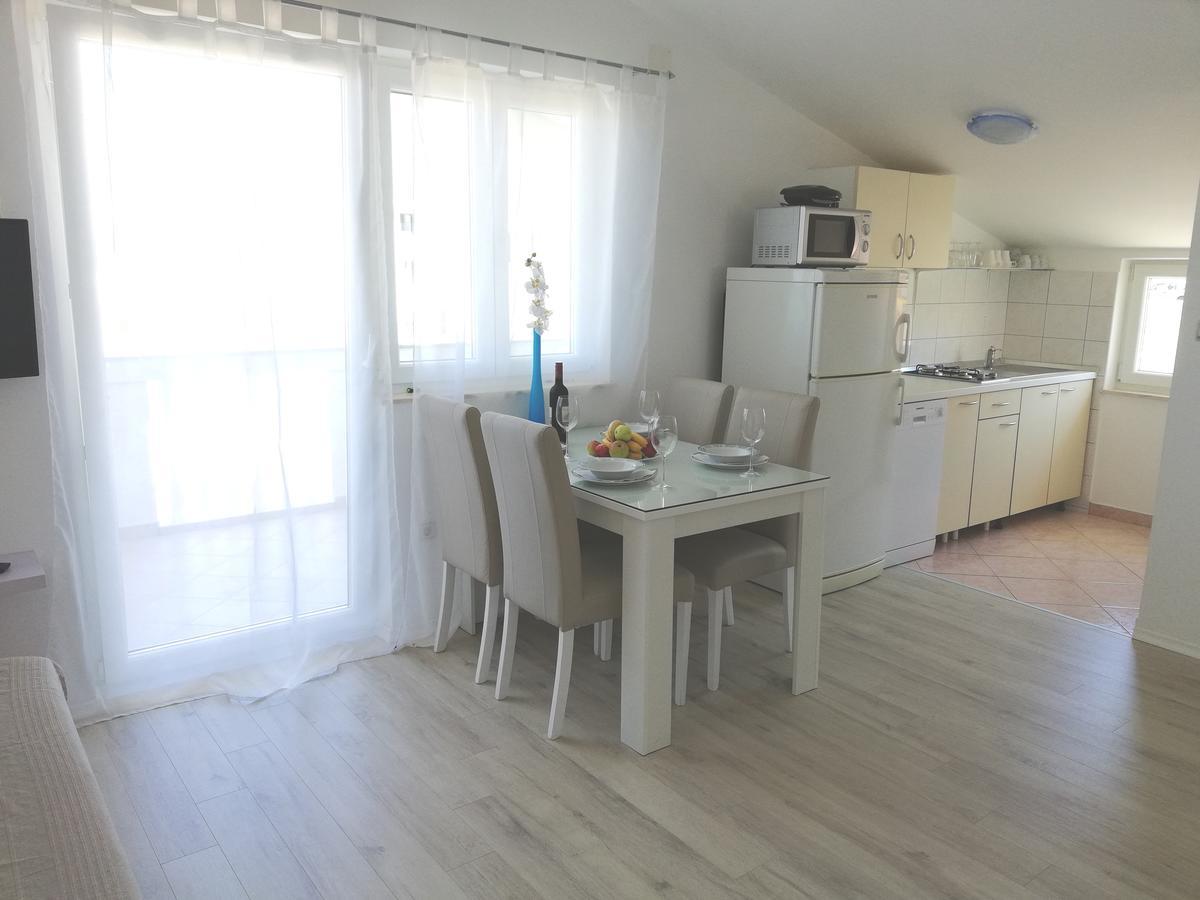 Apartments Janja Murter Luaran gambar